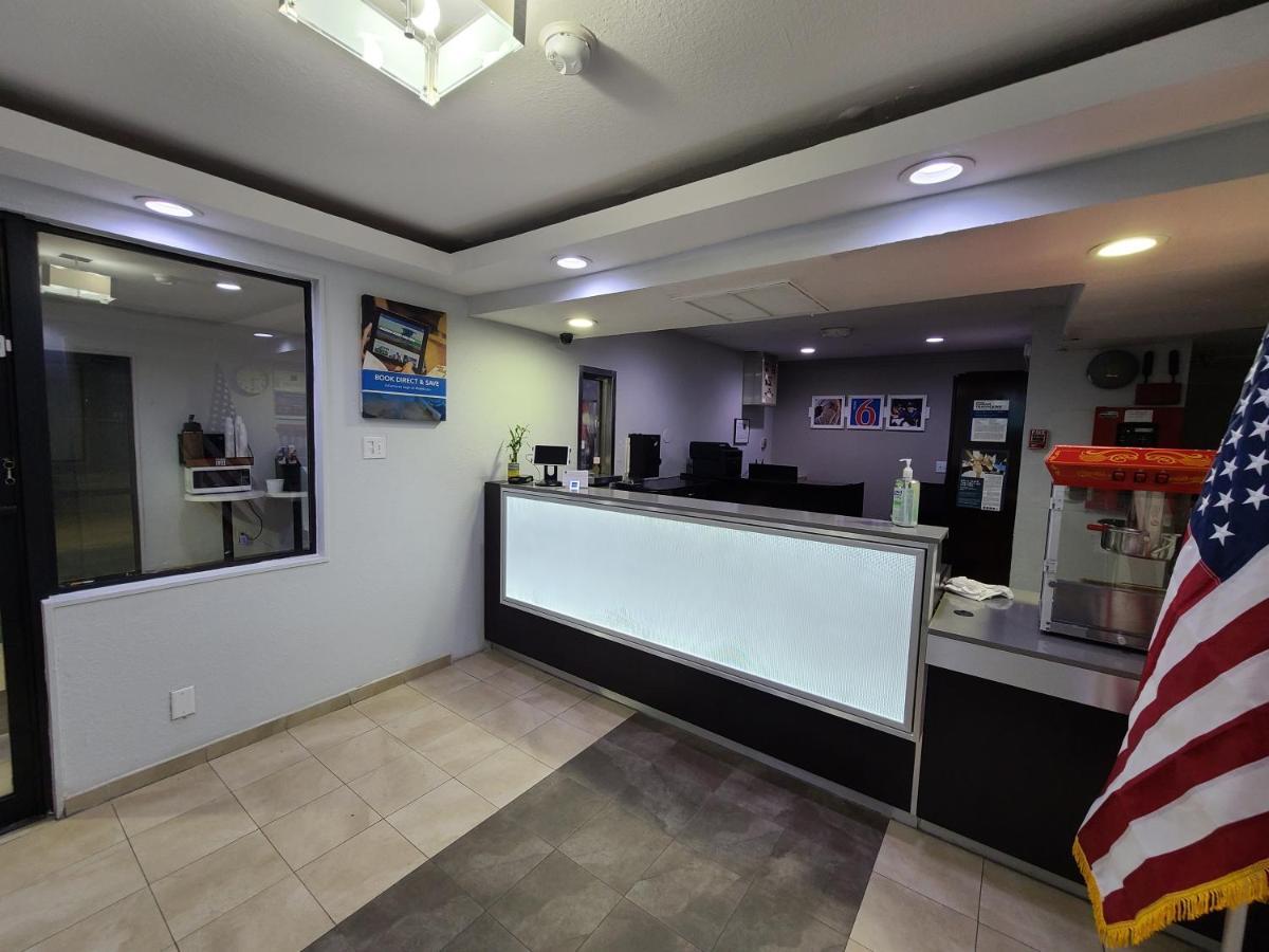 Motel 6-Dayton, Oh ภายนอก รูปภาพ